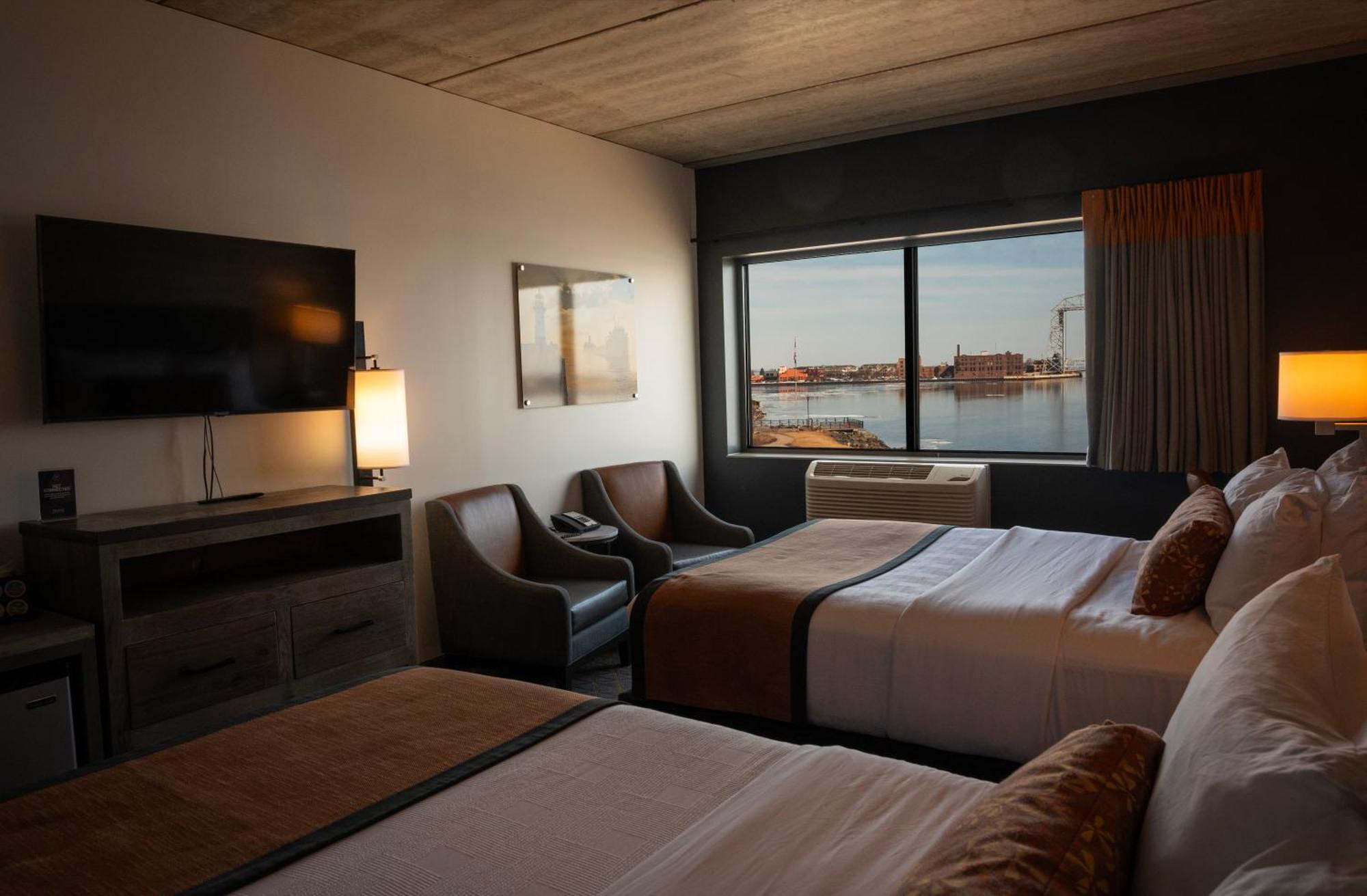 Pier B Resort Duluth Extérieur photo